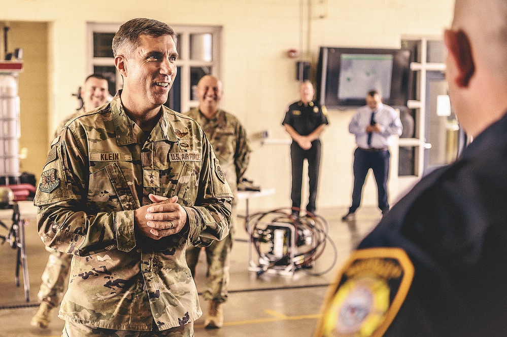 Maj. Gen. Klein visits the 87th Air Base Wing