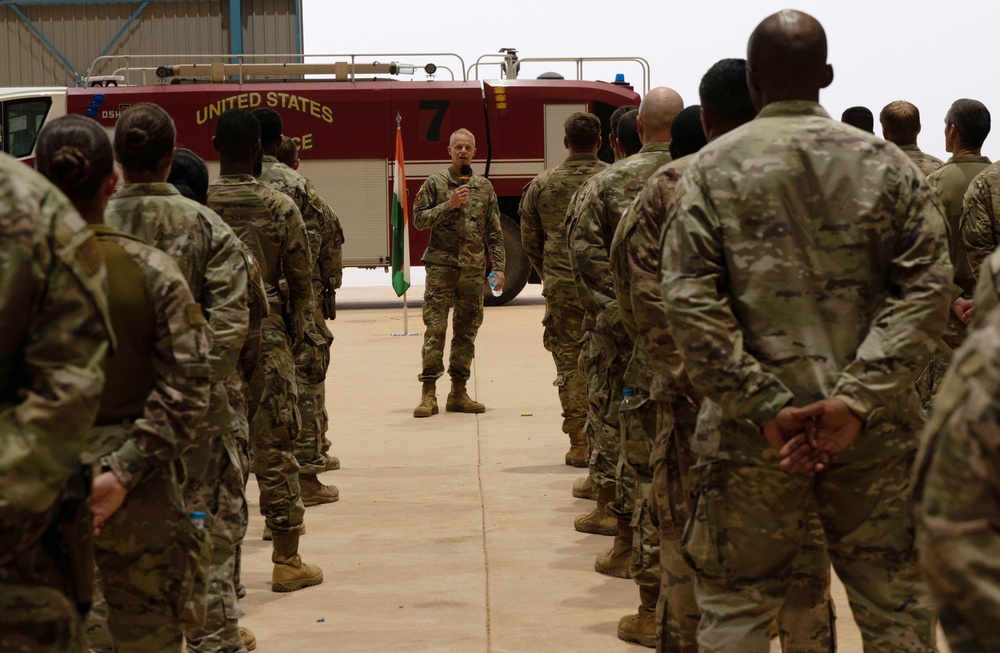 Third Air Force Commander visits Airmen in Niger