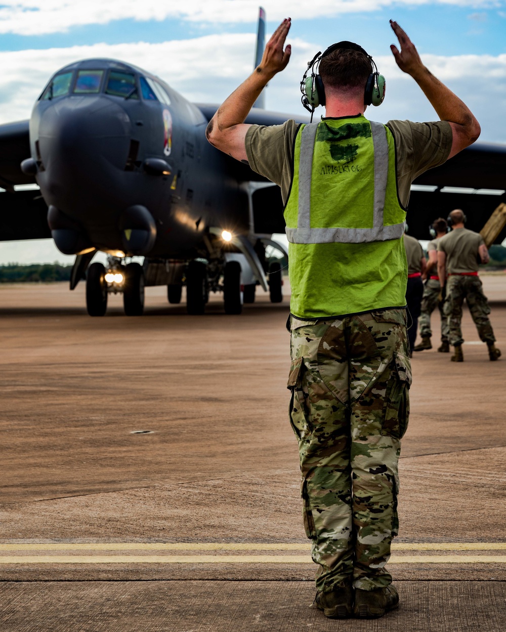 23rd Aircraft Maintenance Unit Receive a 23rd Expeditionary Bomb Squadron B-52H Stratofortress After Landing