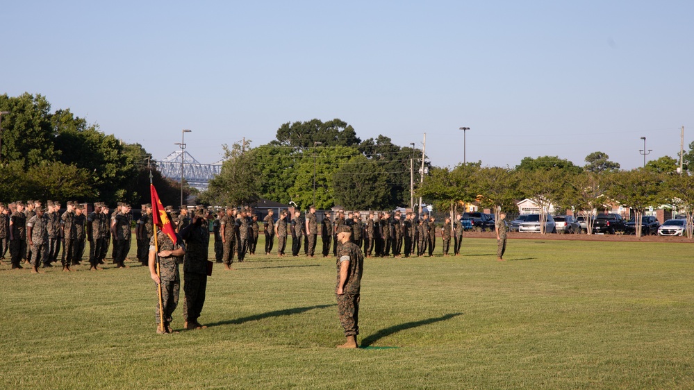 Headquarters Battalion, Marine Forces Reserve, recognizes Marines during battalion formation