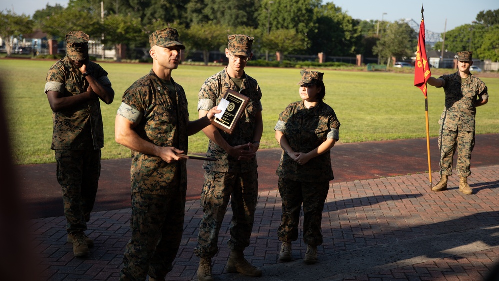 Headquarters Battalion, Marine Forces Reserve, recognizes Marines during battalion formation