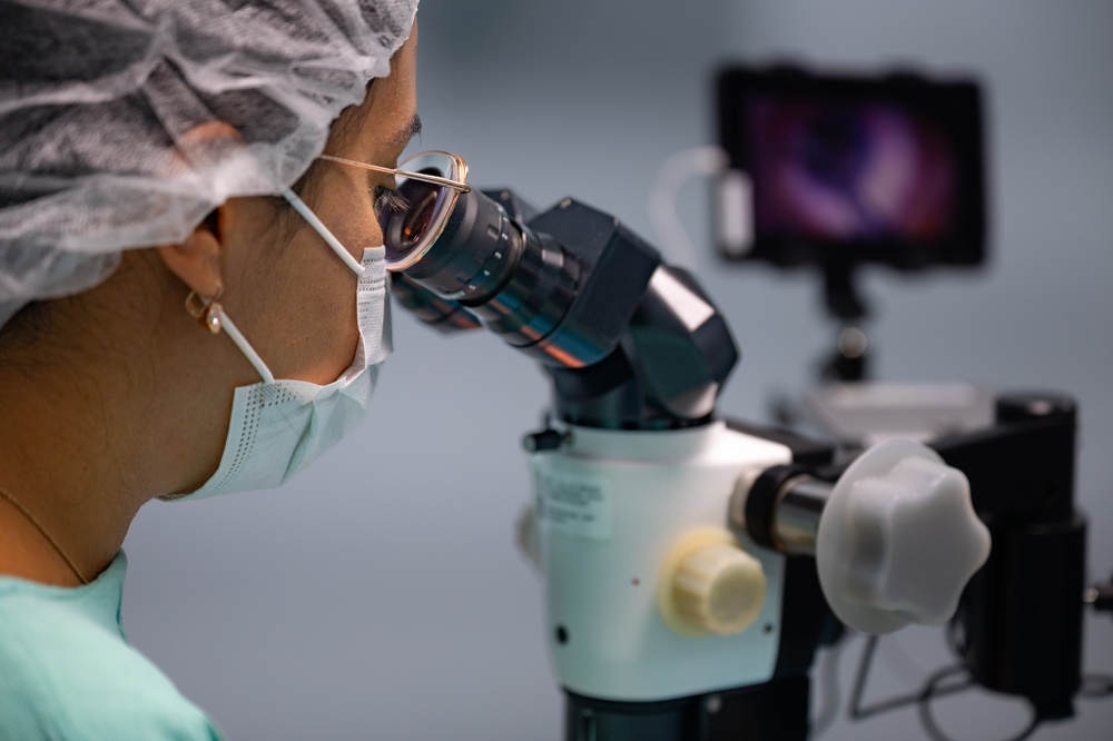 During HEART 22 U.S. and Guatemalan Ophthalmologist Save The Sight of a Young Guatemalan Child