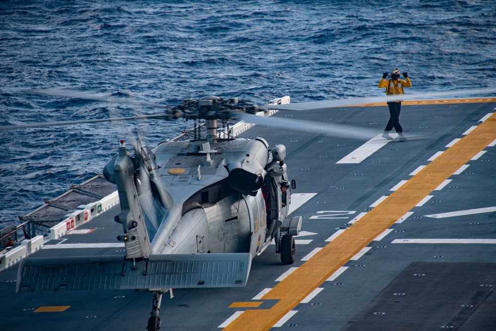 DVIDS - Images - USS America (LHA 6) Conducts Flight Operations With ...