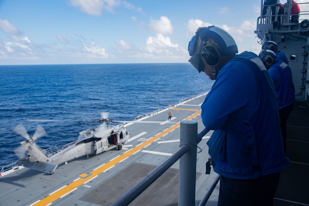 DVIDS - Images - USS America (LHA 6) Conducts Flight Operations With ...