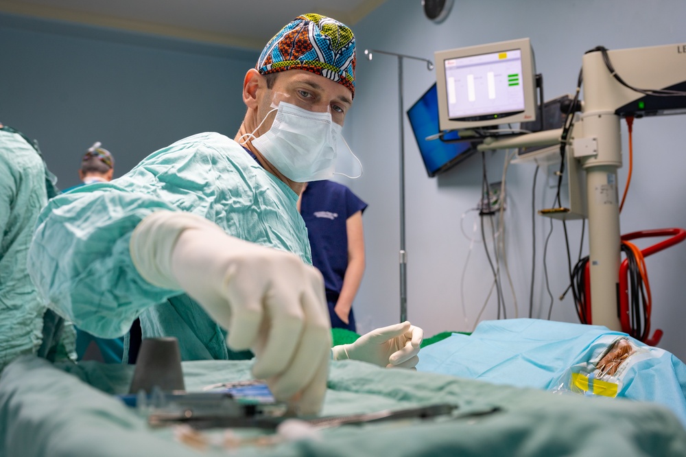 Ophthalmologist with HEART 22 Perform Life Changing Eye Surgery On Guatemalan Locals