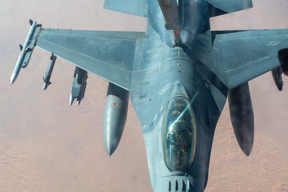 908th EARS fuels 79th EFS over CENTCOM AOR