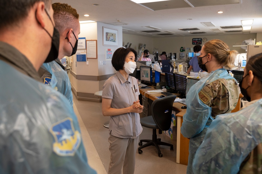 U.S. Air Force Family and Samsung Seoul Hospital Celebrate Discharge of Triplets From NICU