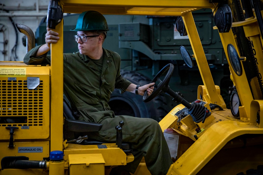 USS Arlington landing craft utility amphibious operations