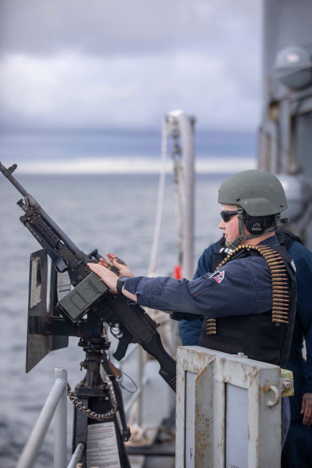 USS GUNSTON HALL GUN SHOOT