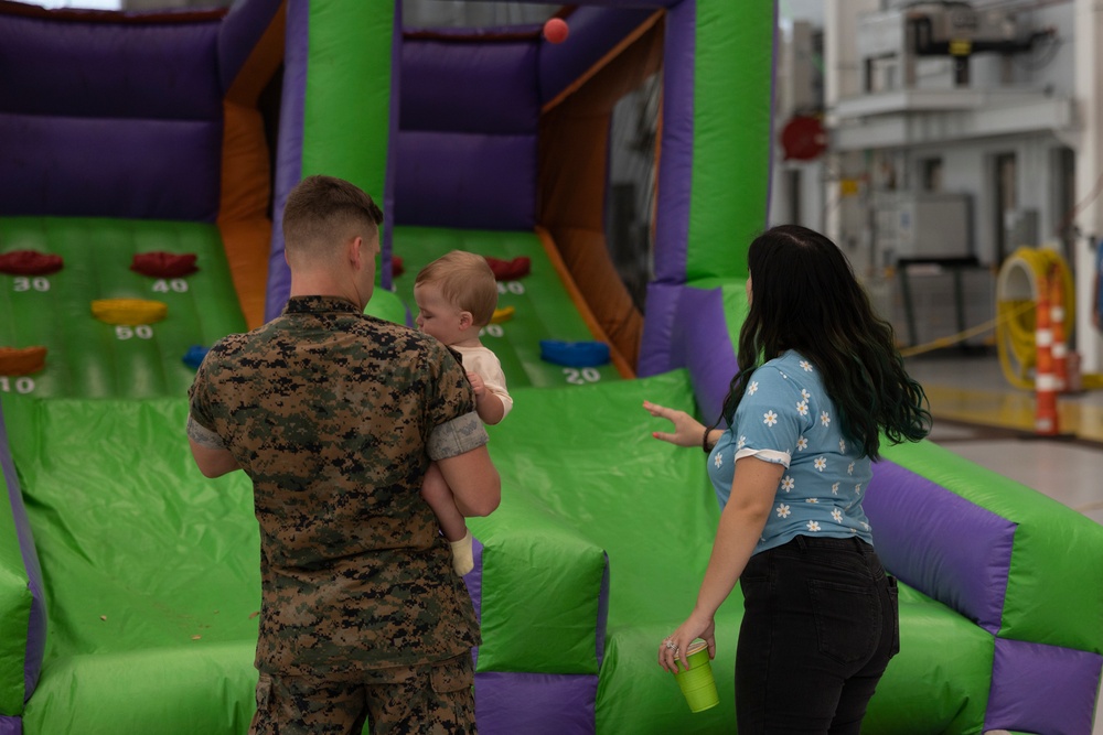 Marine Fighter Attack Squadron 501 hosts Family Day