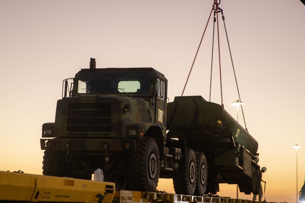 2nd Transportation Battalion and 1st Landing Support Battalion conduct railhead operations