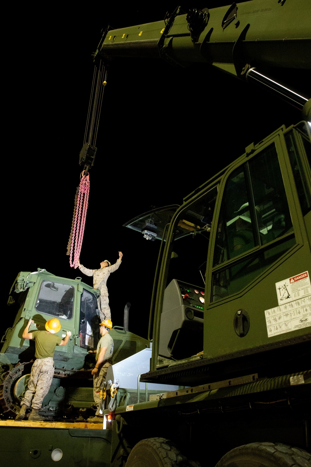 2nd Transportation Battalion and 1st Landing Support Battalion conduct railhead operations