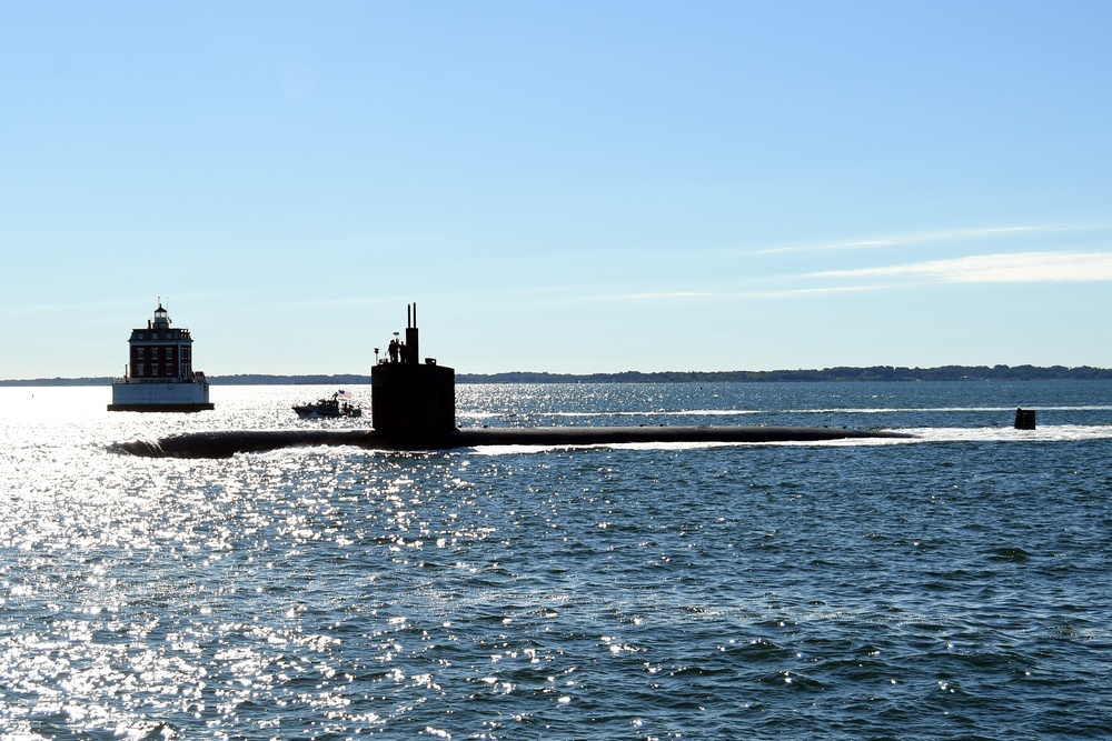 USS San Juan (SSN 751) returns from routine operations to Naval Submarine Base New London