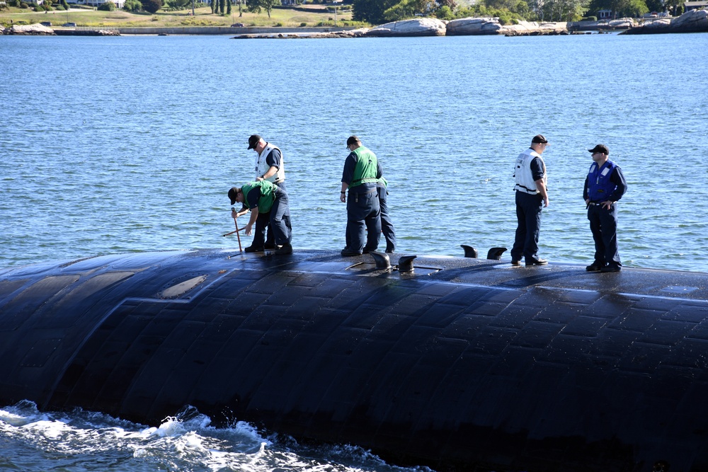 USS San Juan (SSN 751) returns from routine operations to Naval Submarine Base New London