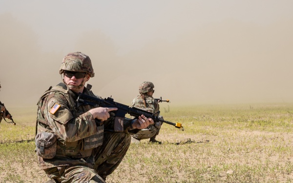 Army Guard and Reserve Soldiers Train to Become Combat Medics