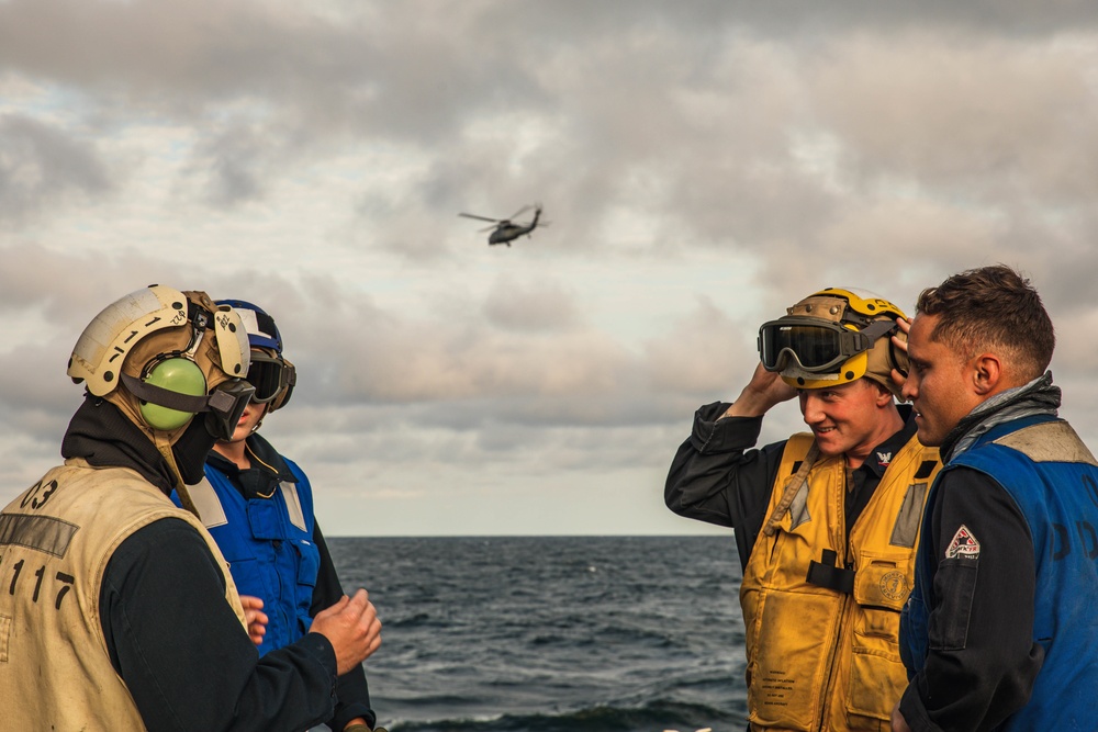 USS Paul Ignatius (DDG 117) Conducts Flight OPs with HSC 28 in Baltic Sea