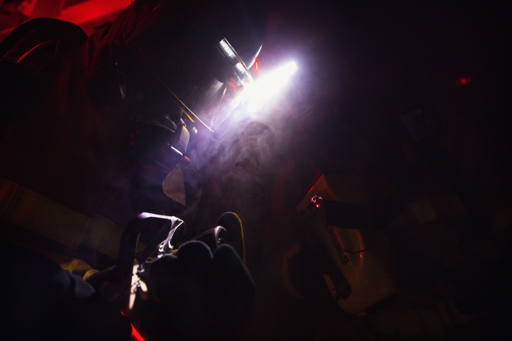 USS Paul Ignatius (DDG 117) Conducts General Quarters Drill