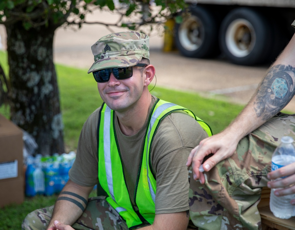 MSNG at Northwest Jackson Middle School assist with Water in Jackson
