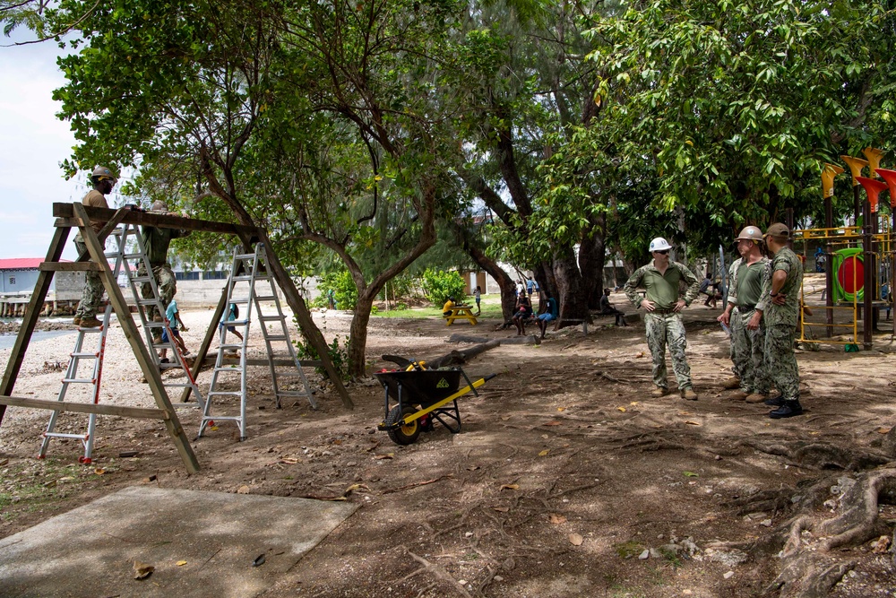 Mission Commander of Pacific Partnership 2022 visits Amphibious Construction Battalion One restoration site