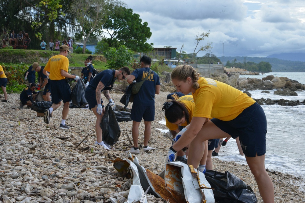 Pacific Partnership 2022 participates in beach clean-up