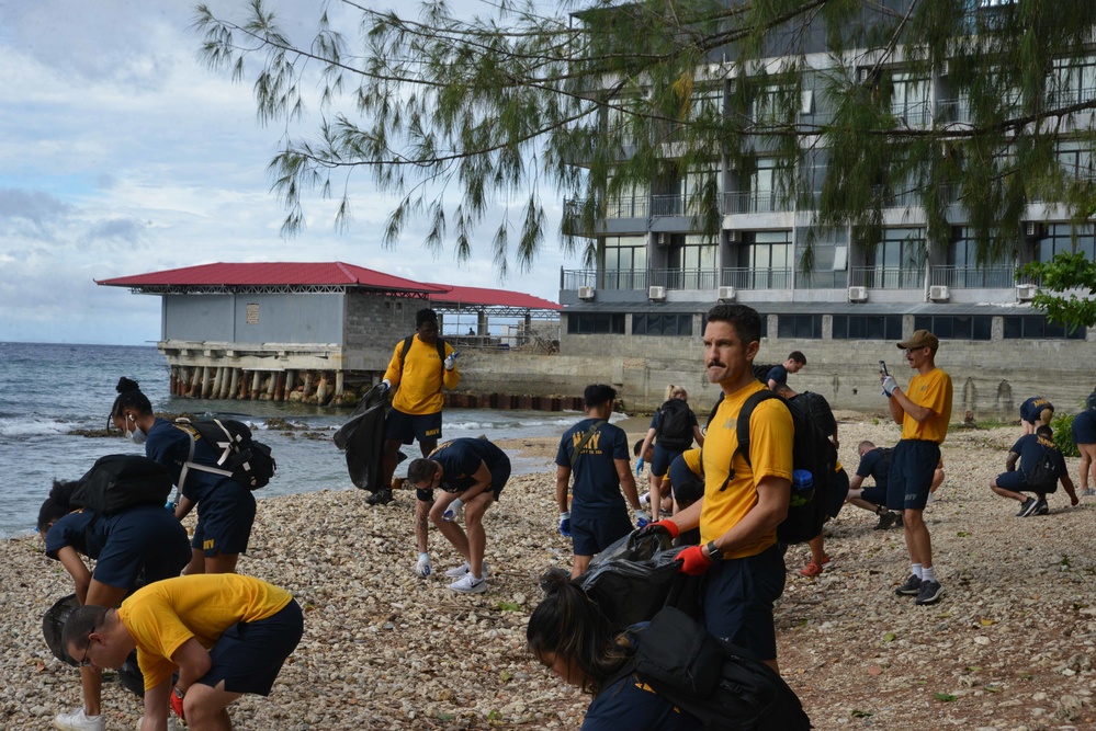 Pacific Partnership 2022 participates in beach clean-up