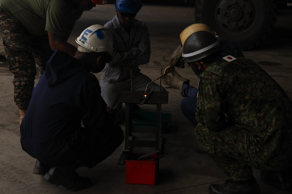 Hari’i Hamutuk: Welding Class