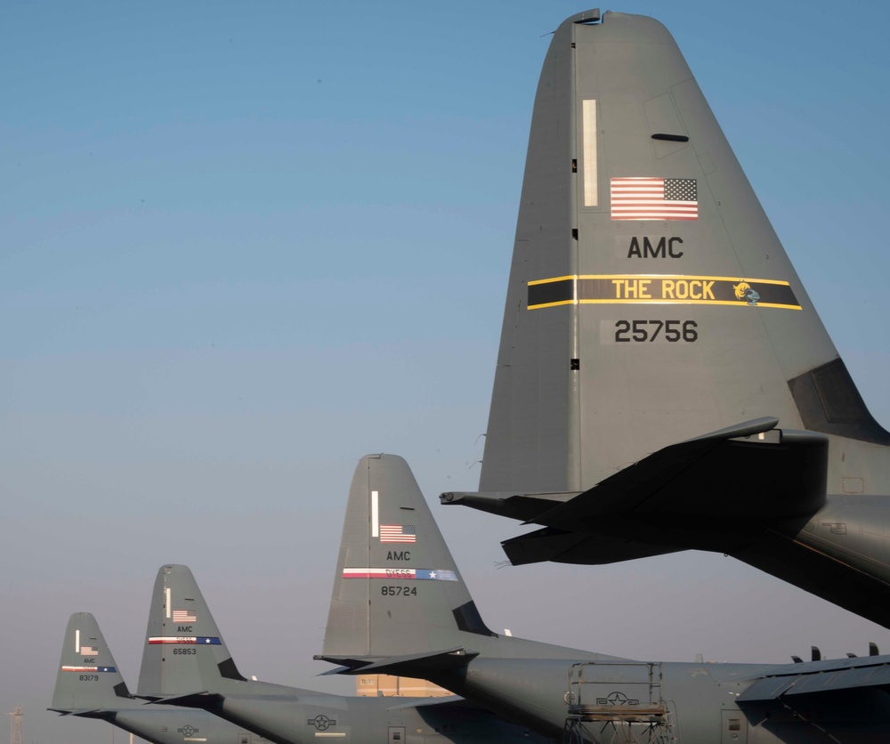 Ali Al Salem says goodbye to 41st EAS, welcome to 39th EAS