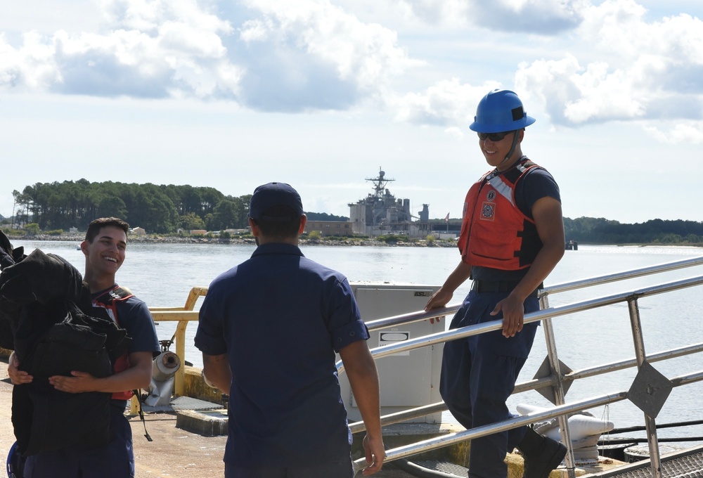 Coast Guard Cutter Vigorous returns home following 53-day patrol to Eastern Pacific Ocean