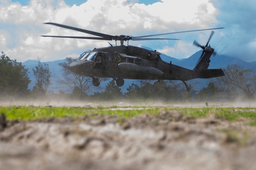 U.S. Marines conduct refueling during exercise Orient Shield 2022