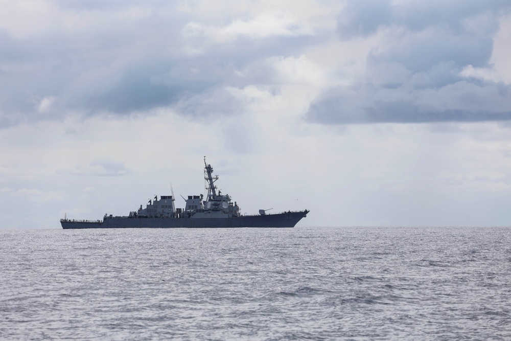 USS Barry (DDG 52) Conducts Small Boat Operations