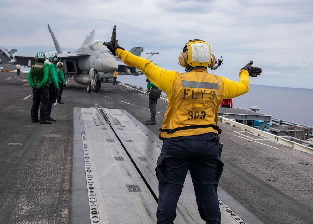 Daily Operations aboard USS George H.W. Bush (CVN 77)