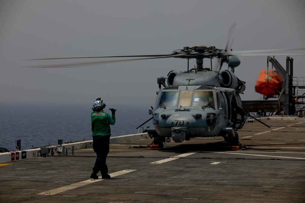 DVIDS - Images - USS Lewis B. Puller Operations At Sea [Image 3 Of 6]