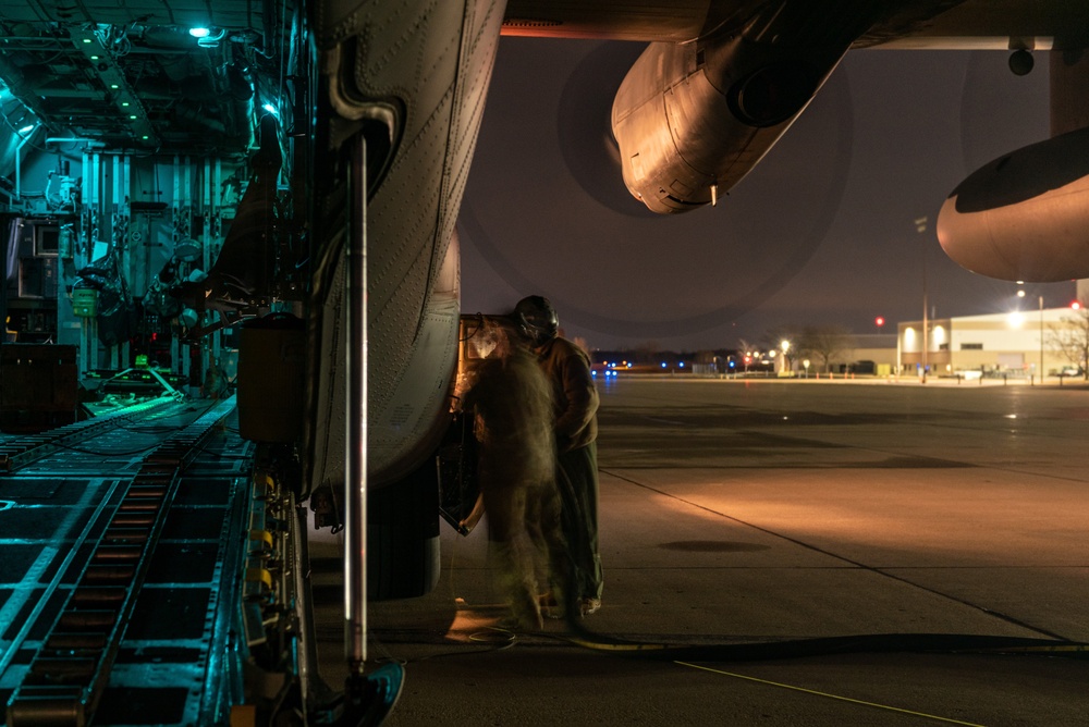 182nd Airlift wing certifies in Agile Combat Employment wet wing refueling operations