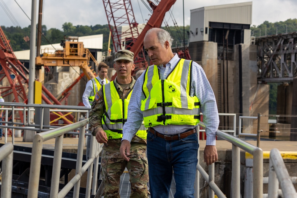 Government Officials Visit Montgomery Locks and Dam