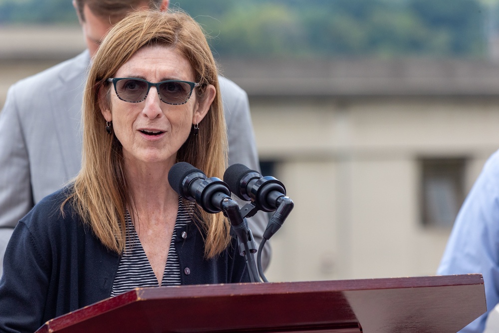 Government Officials Visit Montgomery Locks and Dam