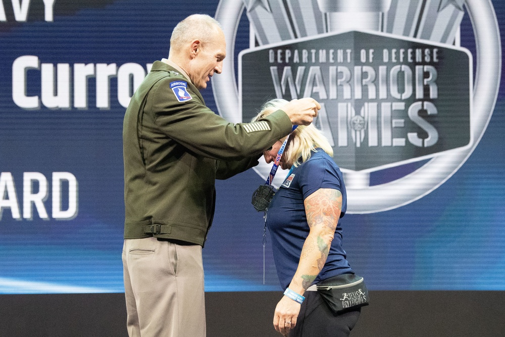 Warrior Games 22: Visit from Vice Chief of Staff of the Army