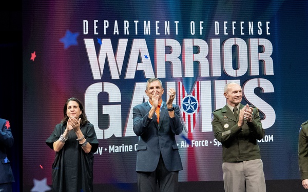 Warrior Games 22: Visit from Vice Chief of Staff of the Army