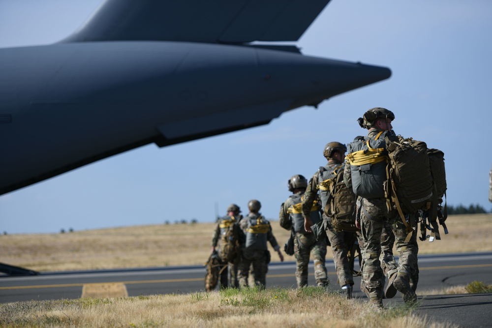 SERE Parachute Training