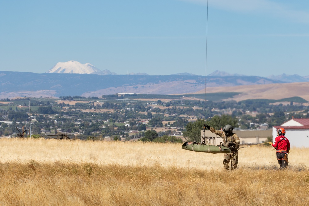 USAAAD Trains With Local Civilian Search and Rescue