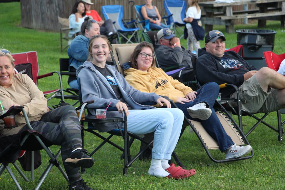 Musical group Wester plays free concert for Fort McCoy community