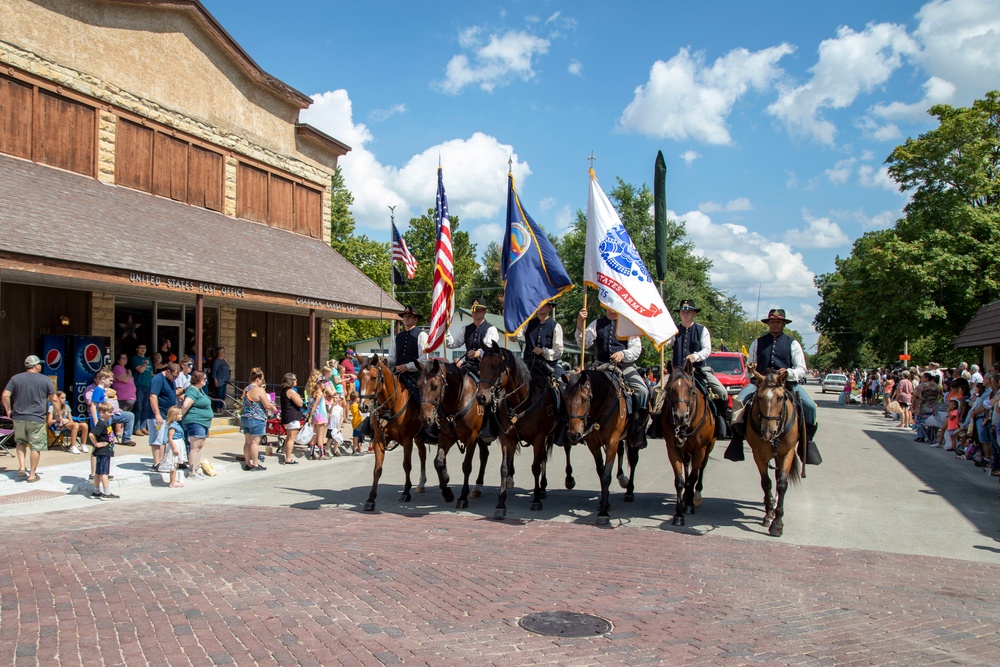 1ID CGMCG Participates in Labor Day Parade