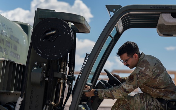 355th CMS: pods, pods, pods