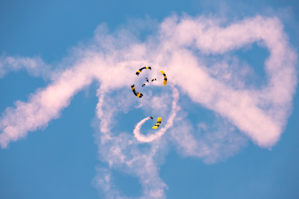 1st Infantry Division Attends the KC Air Show