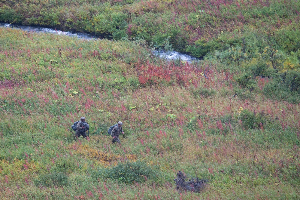 Air Force special warfare Airmen and Army aviators conduct airborne training in Alaska