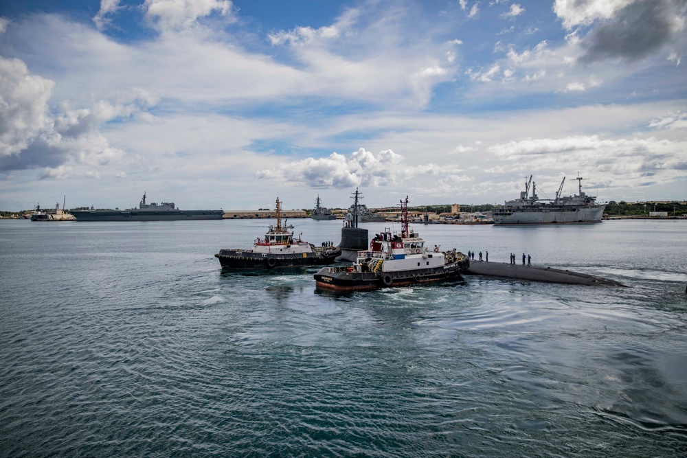 USS Seawolf Mooring