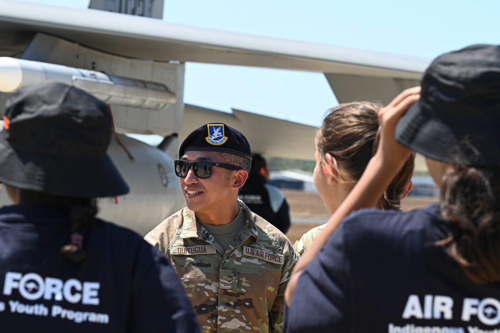 USAF engages with local RAAF Indigenous Youth Program