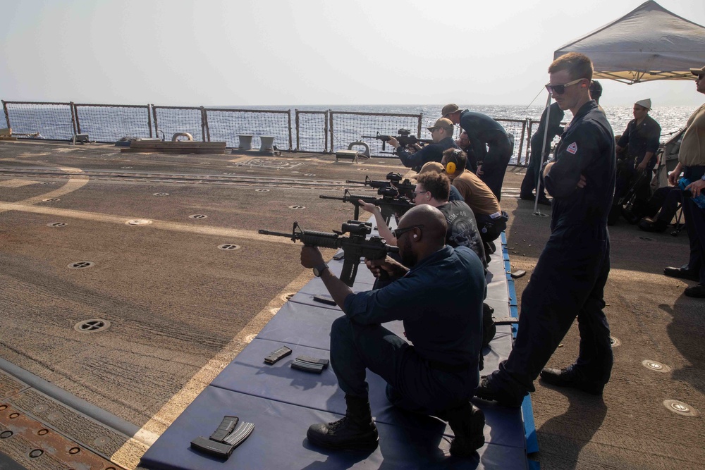 USS Nitze (DDG 94) Daily Operations