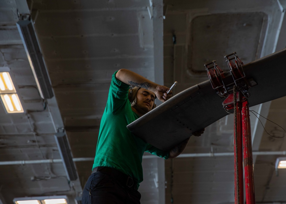 Daily Operations aboard USS George H.W. Bush (CVN 77)
