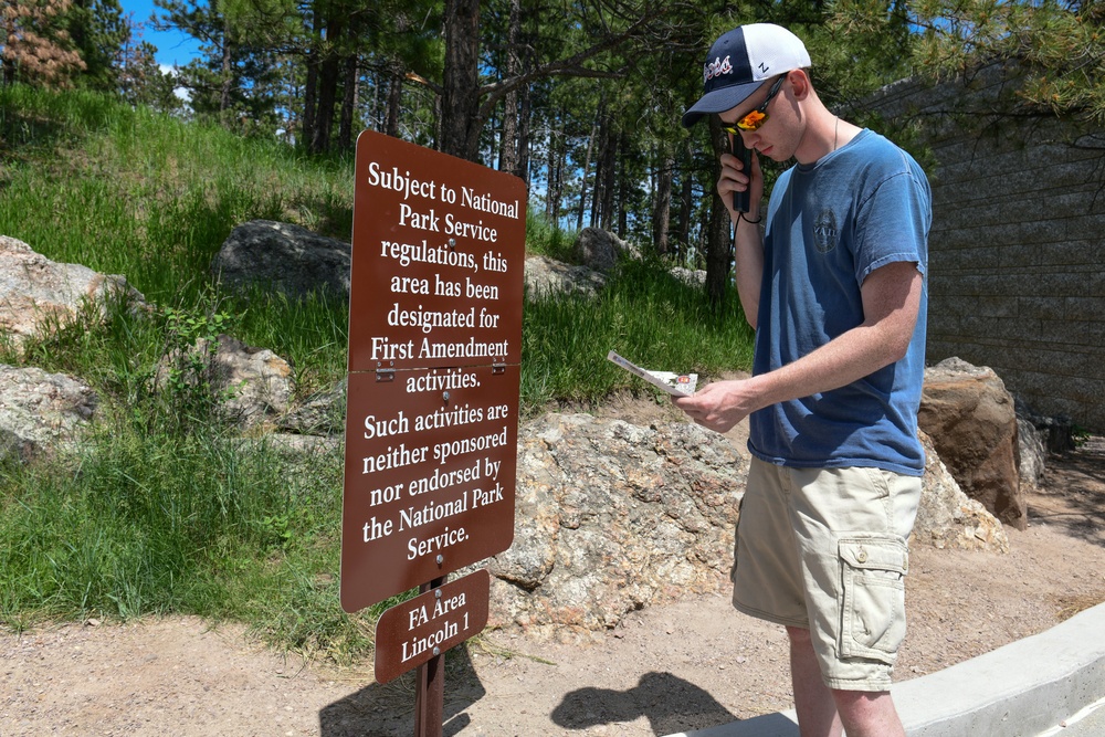 Wyoming Wanderers: A historic tour around Mount Rushmore