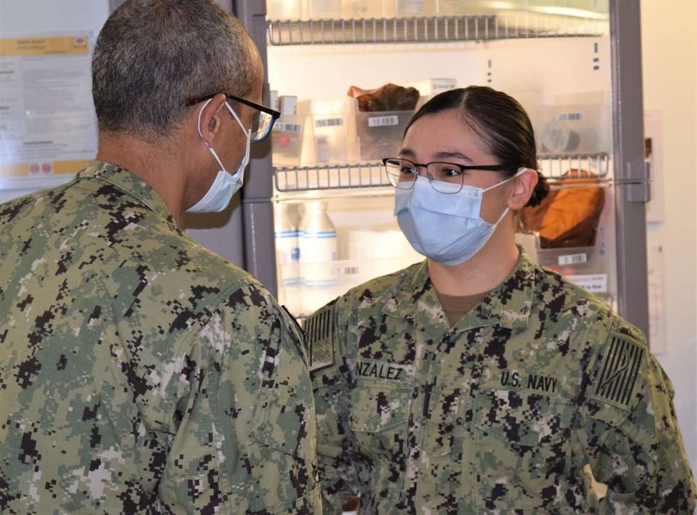 Naval Medical Forces Pacific top doc visits NMRTC Bremerton